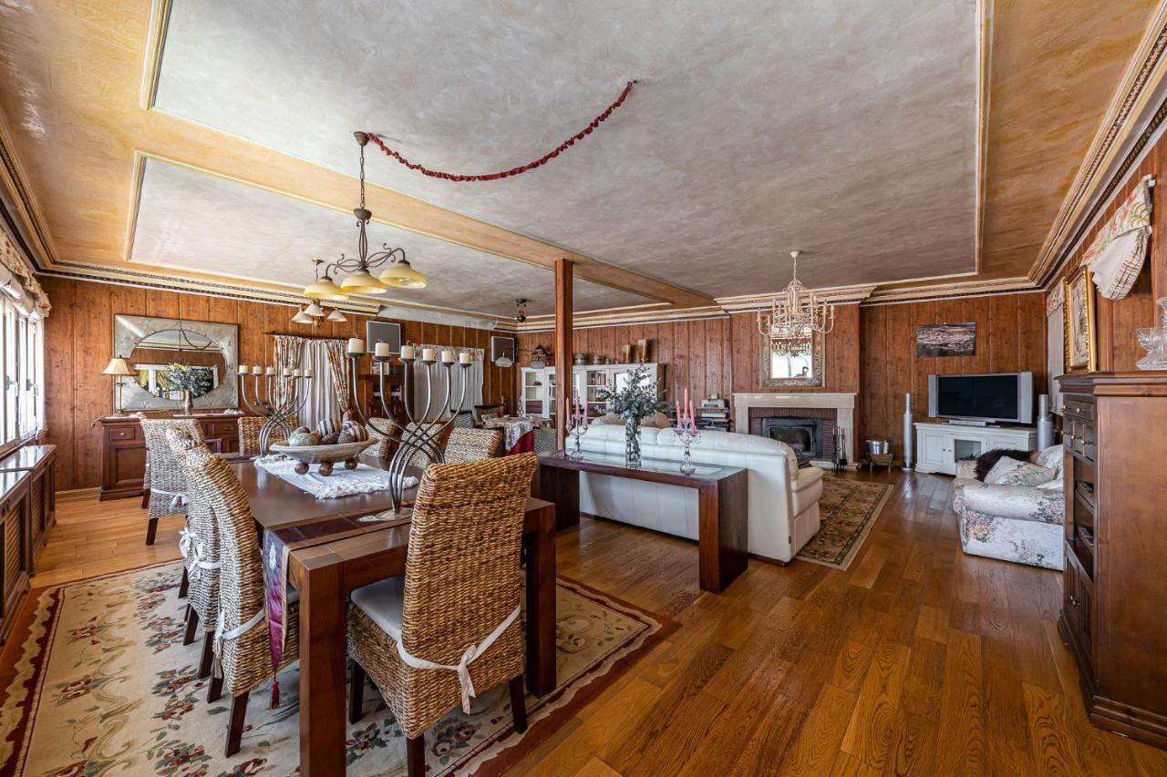Waou Deluxe Cottage Titulcia Zewnętrze zdjęcie